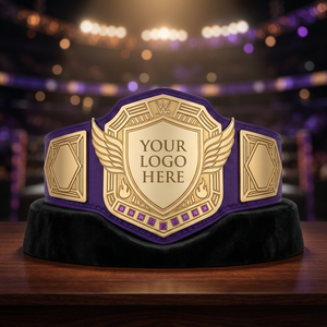 Ceinture de championnat d'arts martiaux personnalisable, violette et dorée, avec design de bouclier ailé, pour équipement d'entraînement - Product Image 1
