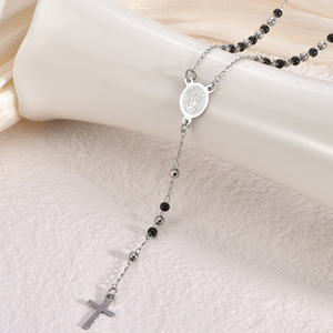 Collana Rosario Cattolico da Donna in Acciaio Inossidabile Placcato Oro con Crocifisso di Gesù e Croce della Vergine Maria, alla Moda Cristiana - Product Image 6