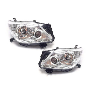 Faros delanteros halógenos compatibles con Toyota Prado LC150 2010-2013. - Product Image 3