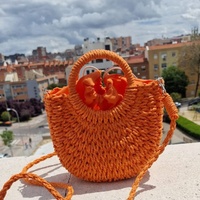 Sac de plage tendance en paille tressée en forme de demi-lune, sac à main à bandoulière détachable pour femme