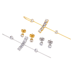 Orecchini a clip con cristalli marca Z, design geometrico, placcati oro 22k, set di gioielli alla moda per donna - Product Image 1