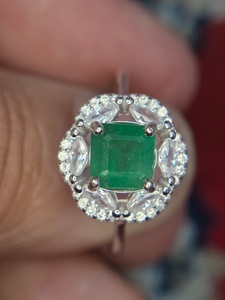 925พลอยสีเขียวมรกตกะรัต1กะรัตแหวนครบรอบสีเขียวมรกตธรรมชาติหรูหรา - Product Image 4