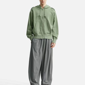 Sweat à capuche zippé pour homme avec logo personnalisé – Veste à capuche en coton doux et polyester avec poignets côtelés et poches avant - Product Image 6