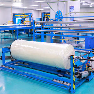 Rouleau de <span class=keywords><strong>tissu</strong></span> non tissé Spunlace en viscose, polyester, coton, bambou, lyocell, fibre végétale de banane, personnalisable en poids et en matière - Product Image 2