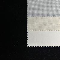 Tissu occultant anti-UV, matériau brut pour stores enrouleurs isolants thermiquement pour solutions de fenêtres
