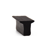 Bande d'étanchéité en mousse en forme de T personnalisée en usine, bande d'étanchéité extrudée en mousse de caoutchouc de silicone