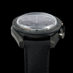 Bague en céramique noire à ouverture en forme d'anneau. Fonction de veilleuse super puissante. Surface en verre saphir miroir. Montre mécanique pour homme - Product Image 3