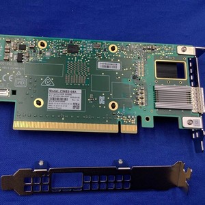การ์ดอะแดปเตอร์ Mellanox ConnectX-6 HDR 200GbE PCIe 4.0 x16 สำหรับเซิร์ฟเวอร์ - Product Image 1