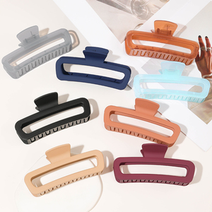 Pinces à <span class=keywords><strong>cheveux</strong></span> carrées de couleur neutre mate 13cm pinces à <span class=keywords><strong>cheveux</strong></span> <span class=keywords><strong>XXL</strong></span> pinces à <span class=keywords><strong>cheveux</strong></span> mates pour femmes <span class=keywords><strong>cheveux</strong></span> épais - Product Image 1