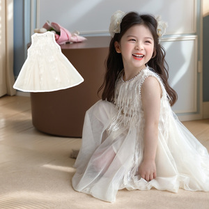 <span class=keywords><strong>Abito</strong></span> da Principessa <span class=keywords><strong>Bianco</strong></span> con Nappe per Bambina, Nuova Collezione Estiva 2026, Vestito Elegante e alla Moda per Bambine - Product Image 4