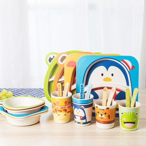 Juego de Vajilla Infantil Creativo y Ecológico de Fibra de Bambú, Juego de Cinco Piezas con Compartimentos, Diseño de Dibujos Animados para Niños de Jardín de Infancia - Product Image 1