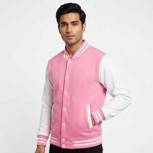 Veste varsity streetwear oversize avec patchwork audacieux et design tendance, conçue pour la mode jeune et les créateurs de tendances urbaines dans le monde entier - Product Image 1