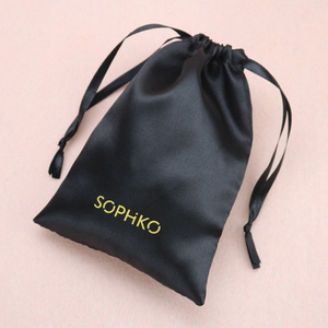 Pochette en satin rose personnalisée avec logo imprimé, petite, pour bijoux, cadeaux, cosmétiques, parfums, sac à bijoux en satin luxueux et doux - Product Image 4