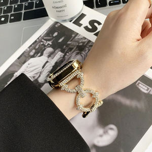 Correa de reloj de Metal en forma de <span class=keywords><strong>O</strong></span> de diamante completo de lujo para <span class=keywords><strong>Apple</strong></span> <span class=keywords><strong>Watch</strong></span> 45mm 49mm 42mm pulsera ahuecada para Iwatch Series 10 9 8 7 6 - Product Image 5