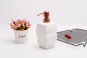 Vente en gros en usine Distributeur de savon lotion en acier inoxydable or <span class=keywords><strong>rose</strong></span> Pompe de remplacement de pulvérisation de mousse liquide - Product Image 4