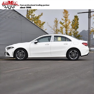 Gebrauchtwagen Mercedes-Benz A-Klasse 2024 Facelift A200l Sportlimousine Benzinfahrzeug 4-Türer 5-Sitzer 1.3T Günstige Luxusautos zum Verkauf - Product Image 4