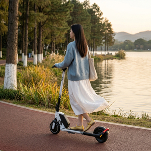 Scooter Eléctrico para Adultos en Oferta, con Freno Trasero, Ligero, Ultraligero, para Adolescentes - Product Image 1