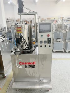 Machine <span class=keywords><strong>de</strong></span> remplissage automatique haute précision pour huiles et produits chimiques, idéale pour la fabrication cosmétique, la cire <span class=keywords><strong>de</strong></span> ski et la <span class=keywords><strong>vaseline</strong></span> - Product Image 3