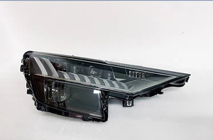 Para Audi <span class=keywords><strong>Q8</strong></span> Matrix LED faros 12V 6000K faros adaptables iluminación automotriz de alta calidad - Product Image 2