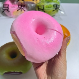 NUEVO juguete antiestrés de textura suave y tierna, extra grande, tipo King Bomb Bagel, de rebote lento, ultra húmedo y blandito. - Product Image 5