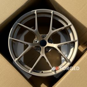 Maining <span class=keywords><strong>Forged</strong></span> Fi-R EVO Citrine Gold Finish <span class=keywords><strong>Forged</strong></span> roda Ultra ringan untuk Porsche 991 BMW F8X M4 G80 M3 roda - Product Image 1