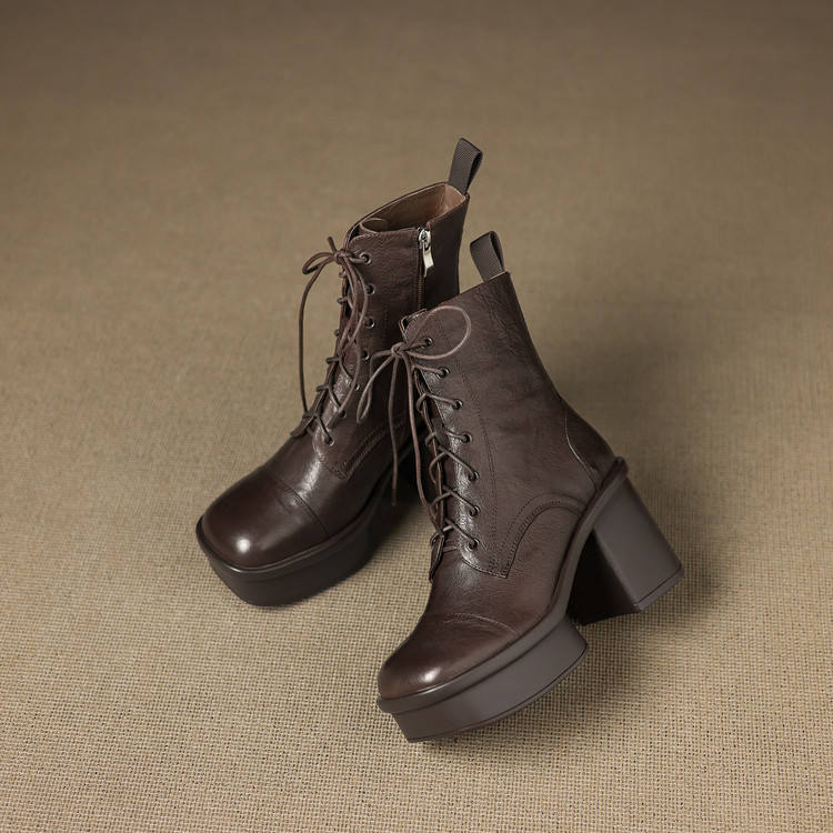 สีน้ำตาล