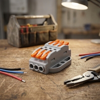 Nouveau connecteur électrique de type BNC 32A 250V avec boîtier en PC, contact en alliage de cuivre, ressort en acier inoxydable pour câble 3 broches