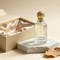 Flacon de parfum de luxe en verre gaufré 100 ml avec capuchon doré, atomiseur de parfum rechargeable, emballage cosmétique sérigraphié