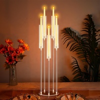 Candélabre en acrylique transparent avec LED, centre de table, porte-bougie à 3 bras pour bougies pilier et coniques avec abat-jour en acrylique