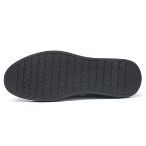 Nuevos modelos de zapatillas de deporte para correr con iluminación de verano 2024 para hombre, logotipo personalizado, superventas, ODM/OEM, zapatos para caminar, zapatos planos Negros Bajos - Product Image 5