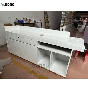 Escritorio de recepción de esmalte de uñas de lujo dorado blanco personalizado mostrador de recepción de clínica pequeño moderno para peluquería de belleza para sala de estar - Product Image 3