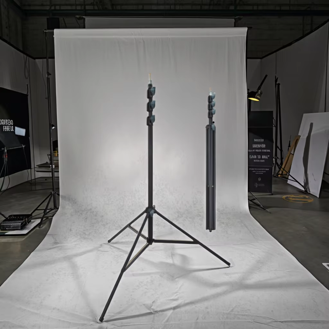 Factory Direct Yonghao Brand Customizable Tripod Stand Photo/Video Shooting OEM/ODM Service Durable High Quality Powder Coated