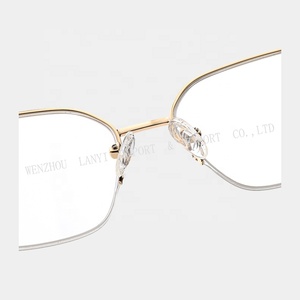 <span class=keywords><strong>Gafas</strong></span> <span class=keywords><strong>de</strong></span> Metal con Protección Anti Luz Azul <span class=keywords><strong>para</strong></span> Mujer, Certificación ISO9001, <span class=keywords><strong>para</strong></span> Estudiantes que Ven la Pizarra y Hacen Tareas Cómodamente - Product Image 5