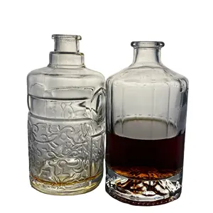 Оптовая продажа, комбинированная по низкой цене, уникальная прозрачная стеклянная бутылка для виски в форме скрипки
