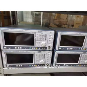 Generador de Señales Usado R&S Rohde & Schwarz SMIQ 06L 1125.5555.26 300kHz-6.4GHz - Product Image 4