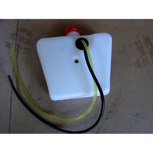 เครื่องพ่นยาแบบสะพายหลังสำหรับการเกษตร พร้อมถังน้ำมันเบนซิน อุปกรณ์เสริมสำหรับการใช้งานยาฆ่าแมลง - Product Image 1