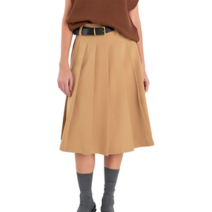 Jupe en jean personnalisée avec logo pour femme – Élégante, décontractée, haut de gamme, écologique et respirante pour l'automne - Product Image 1