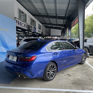 <span class=keywords><strong>BMW</strong></span> 325Li 2019 Usado |   Sedán de Lujo 2.0T Turbo 184HP Automático, Distancia entre Ejes de 2961 mm, Tracción Trasera, Azul/Negro, Gasolina, Eléctrico Oscuro - Product Image 3