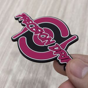 Patch en caoutchouc 3D personnalisé avec logo de style personnalisé, patch en PVC pour vêtements, jeans, directement du fabricant - Product Image 2