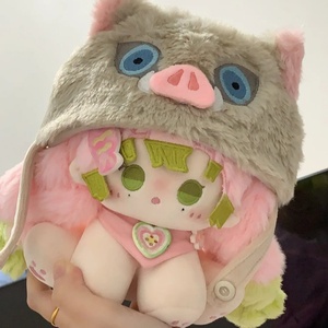 La adorable poupée en coton de 15 cm - <span class=keywords><strong>Figurine</strong></span> <span class=keywords><strong>Mitsuri</strong></span> Kanroji peut être utilisée comme décoration ou offerte en cadeau à des amis. - Product Image 2