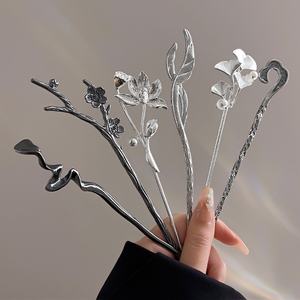 Dames Elegante Ginkgo Leaf Parel Haarspeld Eenvoudige Moderne Bal Hoofdband Oude Stijl Haarstokjes Hoofddeksels Voor Meisjes - Product Image 1