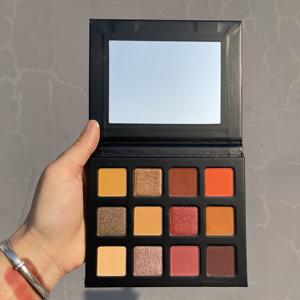 พาเลทอายแชโดว์สำหรับศิลปินมืออาชีพ9เฉดสีที่สร้างได้ประกายแวววาวสีมุก - Product Image 3