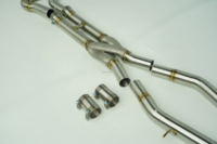 Knalpot Catback Z-pipe untuk BMW G8X (G80 M3, G82/G83 M4) dan G87 M2 Menampilkan Tata Letak Internal yang Sama Panjang