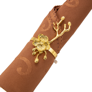 Anillo de Servilleta de Aluminio de Lujo, Forma Única, Chapado en Oro, Creativo, para Hotel, con Diseño de Flores y Hojas, Simple - Product Image 1