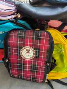 B01B Vente en gros de sacs d'école d'occasion propres de haute qualité pour garçons et filles, sacs à dos d'occasion pour enfants - Product Image 3