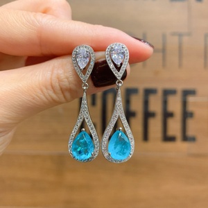 Fashion Eco-friendly Copper Retro Style Sparkling Full Diamond Pariba Blue Cubic Zirconia Flower Wedding 18K Gold Plated - Product Image 4