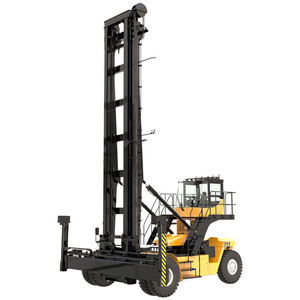 Empileur de conteneurs XCH1008K avec mât à levage élevé pour la manutention de conteneurs de 8 pieds 6 pouces et le transfert de marchandises dans les centres de distribution - Product Image 6