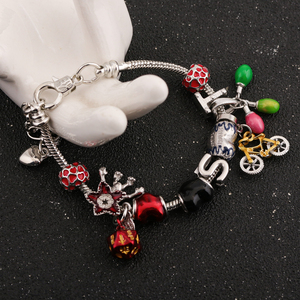 Pulsera de abalorios ajustable <span class=keywords><strong>con</strong></span> temática de película misteriosa Stranger, <span class=keywords><strong>con</strong></span> dijes de bicicleta, dados y globos, para regalo de fans - Product Image 3