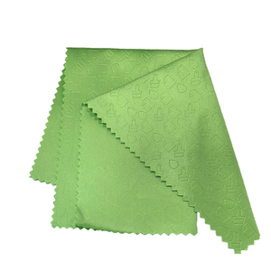 Logo personnalisé en relief 8*8/13*15cm chiffon de nettoyage en daim <span class=keywords><strong>microfibre</strong></span> couleur blanche bijoux différentes tailles lingettes nettoyantes 140-200g - Product Image 1