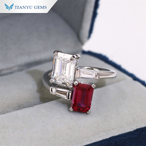 Tianyu 10K 14K 18K Oro sólido <span class=keywords><strong>Diamante</strong></span> Anillos de compromiso Lab Ruby D/VVS Moissanite Diamantes <span class=keywords><strong>Esmeralda</strong></span> Corte Boda Anillo de novia - Product Image 3